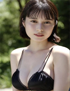 《触手辱美女-萝莉影院》